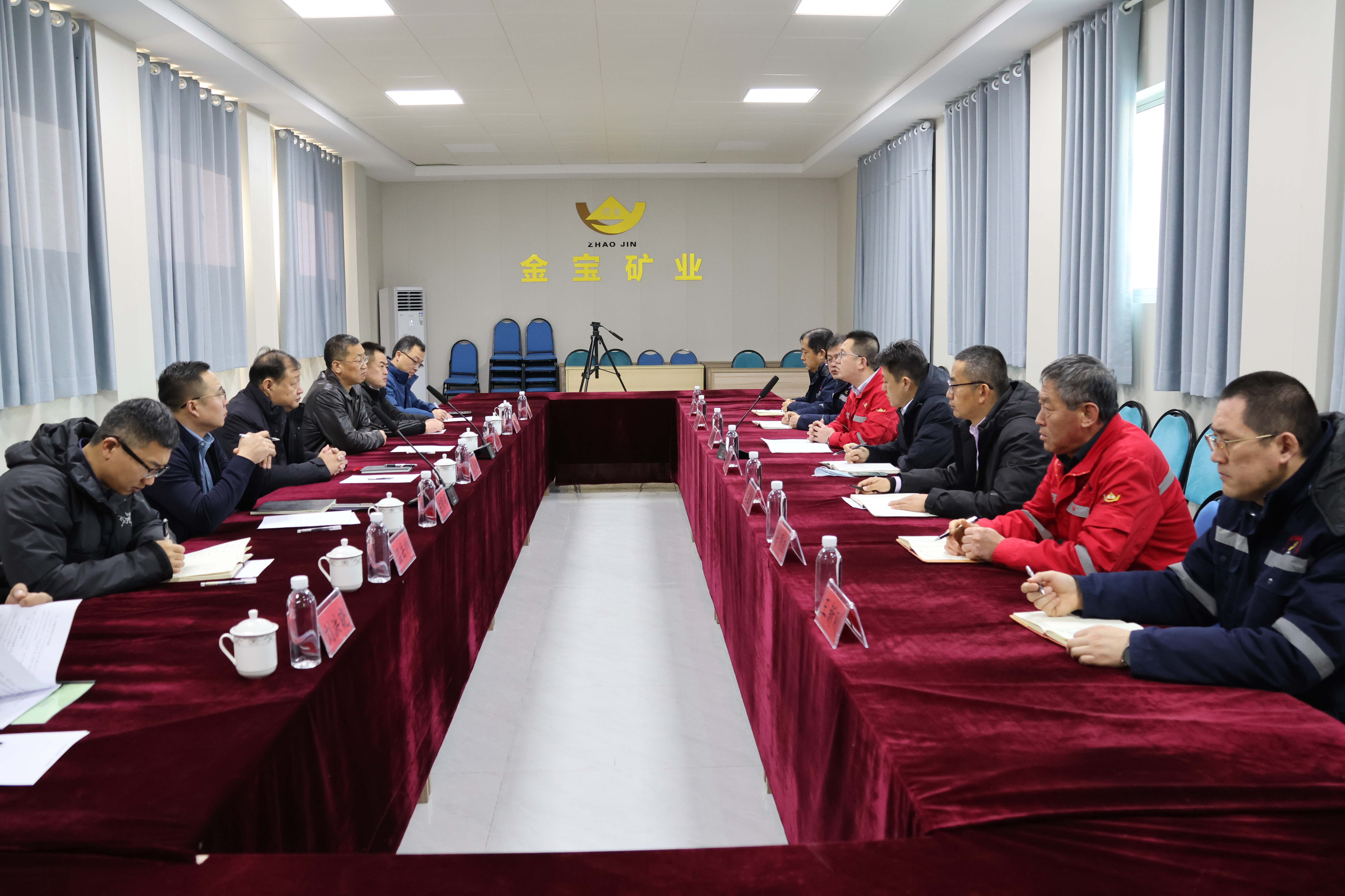 1704370516771053208.jpg 王樂譯元旦期間深入企業(yè)生產一線督導檢查.jpg