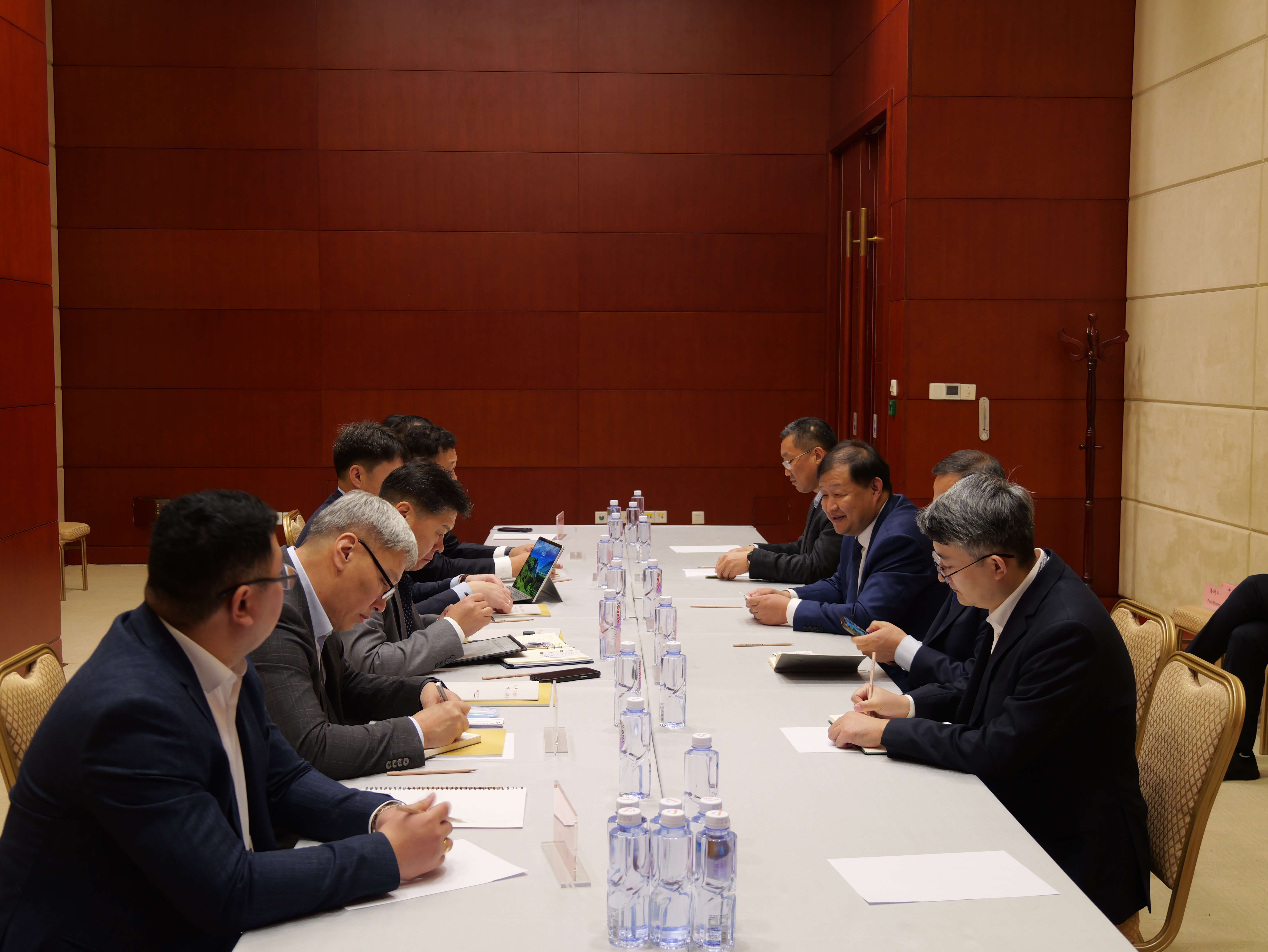 1729477518127056549.jpg P1058707.jpg